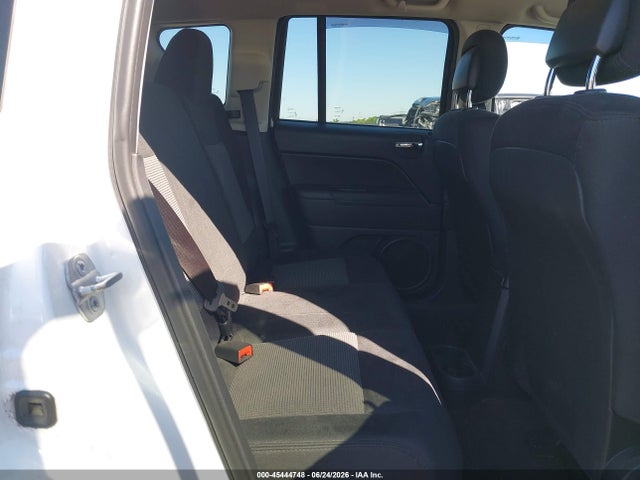 Jeep Compass Sport 2014 1C4NJDBB9ED721779 Image 8