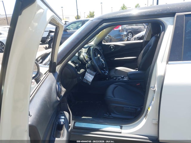 Mini Clubman Cooper 2016 WMWLN5C58G2B28052 Image 5