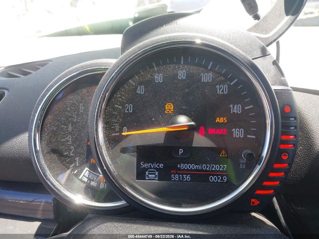 Mini Clubman Cooper 2016 WMWLN5C58G2B28052 Image 7