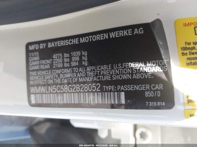 Mini Clubman Cooper 2016 WMWLN5C58G2B28052 Image 9