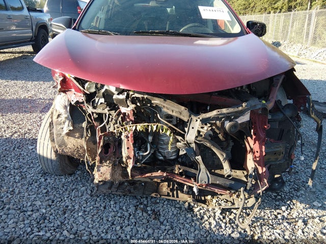 Toyota RAV4 LE 2018 JTMBFREV9JD227035 Image 6