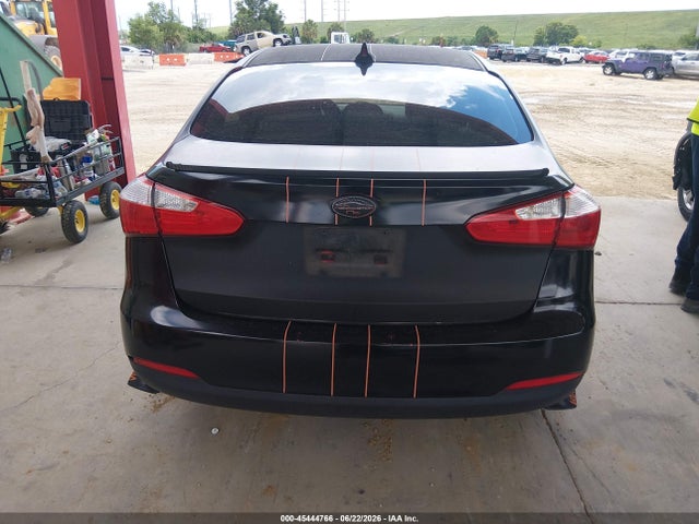 45444766 :رقم المزاد ، KNAFX4A68F5365454 vin ، 2015 Kia Forte Lx مزاد بيع
