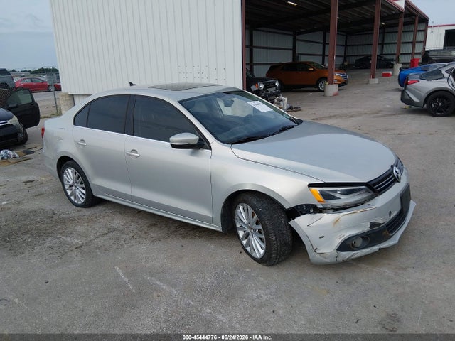 Auction sale of the 2012 Volkswagen Jetta 2.5l Sel, vin: 3VWLX7AJ2CM358837, lot number: 45444776