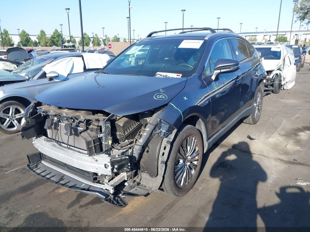 JTEAAAAH1PJ129635 Toyota Venza Xle