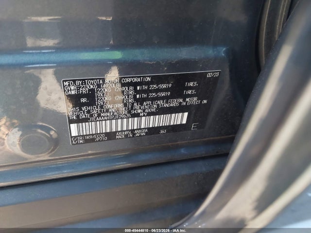 JTEAAAAH1PJ129635 Toyota Venza Xle