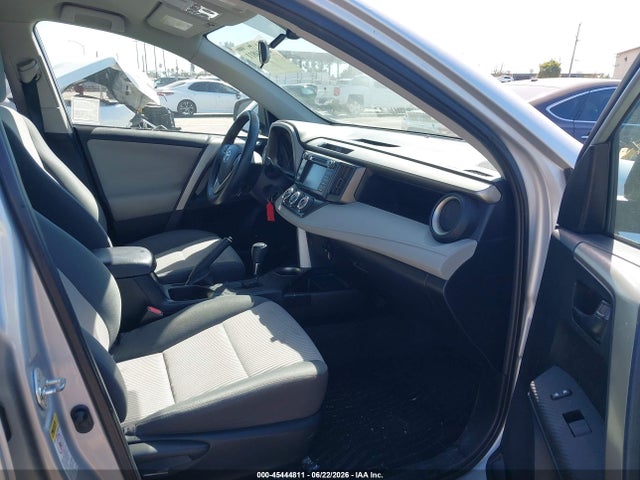 Toyota RAV4 LE 2014 2T3ZFREV4EW087595 Image 5