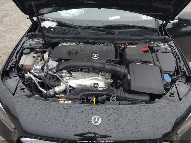45444825 :رقم المزاد ، W1K3G4FB6NJ335604 vin ، 2022 Mercedes-benz A 220 4matic مزاد بيع
