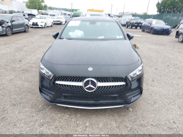 45444825 :رقم المزاد ، W1K3G4FB6NJ335604 vin ، 2022 Mercedes-benz A 220 4matic مزاد بيع
