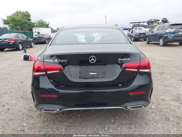 45444825 :رقم المزاد ، W1K3G4FB6NJ335604 vin ، 2022 Mercedes-benz A 220 4matic مزاد بيع