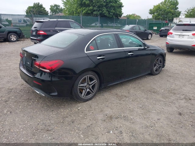 45444825 :رقم المزاد ، W1K3G4FB6NJ335604 vin ، 2022 Mercedes-benz A 220 4matic مزاد بيع