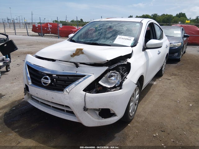 3N1CN7AP9JL886362 Nissan Versa 1.6 Sv