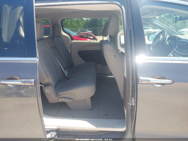 Продаж на аукціоні авто 2020 Chrysler Pacifica Touring, vin: 2C4RC1FG1LR248311, номер лоту: 45444867