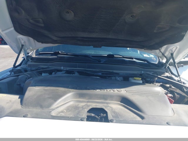 3C6UR5FL5NG323038 RAM 2500 Laramie 4x4 6&#039;4 Box