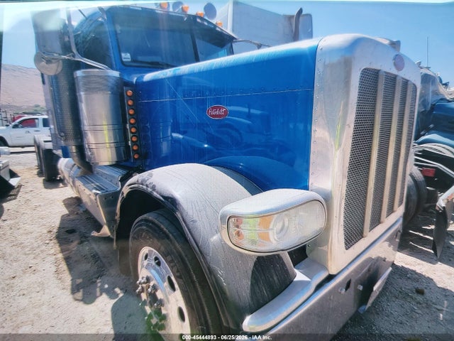 45444893 :رقم المزاد ، 1XPXD49X8CD138293 vin ، 2012 Peterbilt 389 مزاد بيع