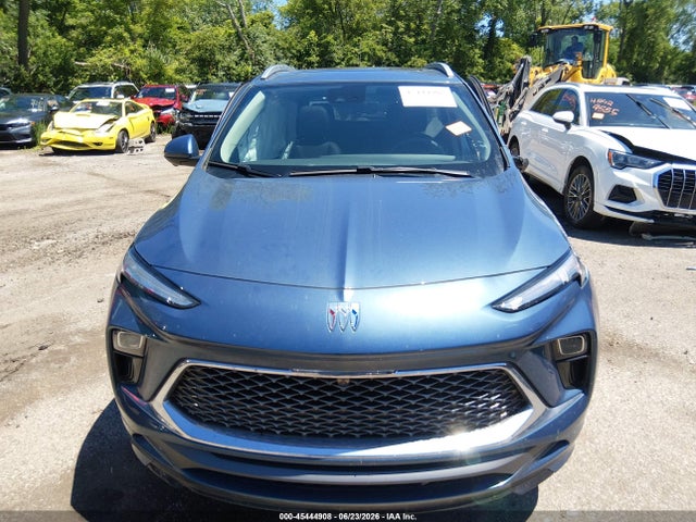 2026 Buick Encore Gx Avenir Awd მანქანა იყიდება აუქციონზე, vin: KL4AMGSL0TB104399, აუქციონის ნომერი: 45444908