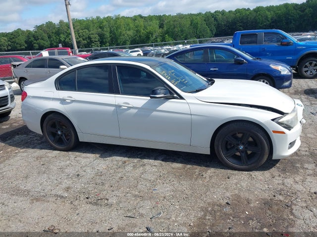 Продажа на аукционе авто 2015 Bmw 320i Xdrive, vin: WBA3C3G57FNT51679, номер лота: 45444916