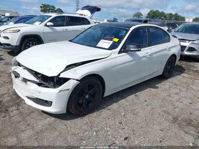 Продажа на аукционе авто 2015 Bmw 320i Xdrive, vin: WBA3C3G57FNT51679, номер лота: 45444916