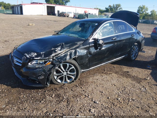 45444932 :رقم المزاد ، 55SWF4JB5GU131581 vin ، 2016 Mercedes-benz C 300 مزاد بيع