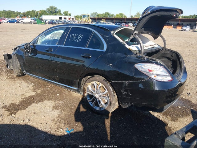 45444932 :رقم المزاد ، 55SWF4JB5GU131581 vin ، 2016 Mercedes-benz C 300 مزاد بيع