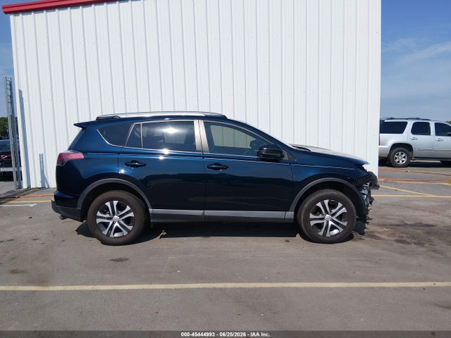Auction sale of the 2018 Toyota Rav4 Le, vin: JTMZFREV9JJ736817, lot number: 45444993