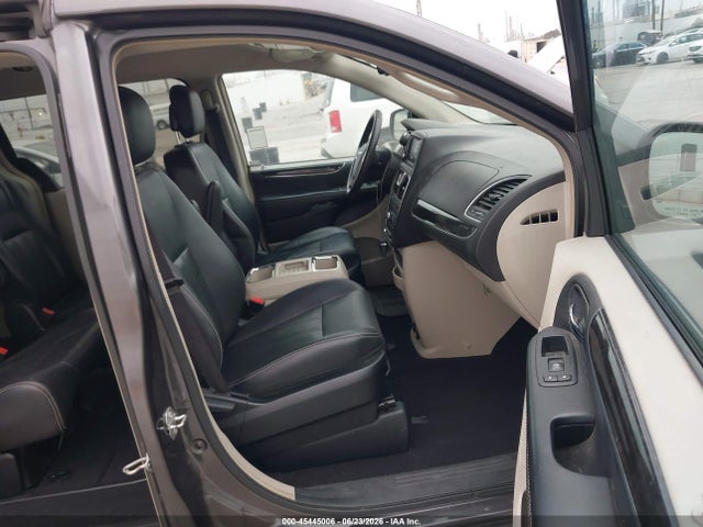 Продажа на аукционе авто 2016 Chrysler Town & Country Touring, vin: 2C4RC1BG7GR299369, номер лота: 45445006