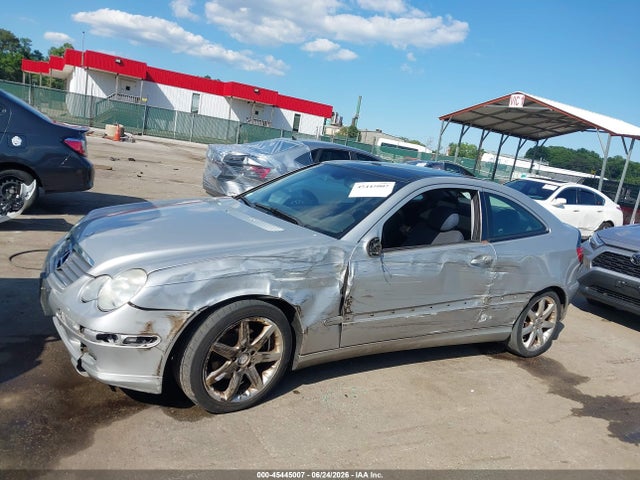 Auction sale of the 2004 Mercedes-benz C 230 Kompressor Sport, vin: WDBRN40J84A614155, lot number: 45445007
