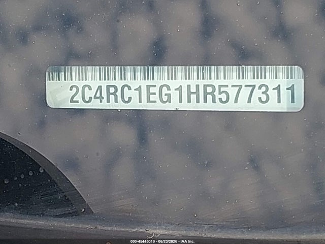 45445019 :رقم المزاد ، 2C4RC1EG1HR577311 vin ، 2017 Chrysler Pacifica Touring-l Plus مزاد بيع