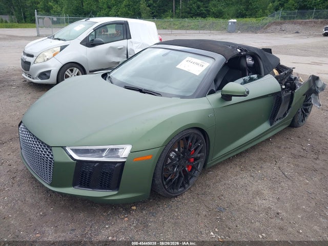 Audi R8 Spyder V10 2017 WUAVACFX6H7904529 Image 2