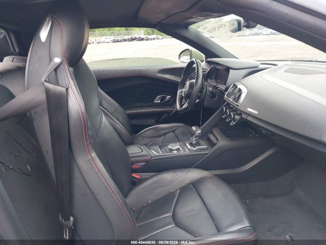 Audi R8 Spyder V10 2017 WUAVACFX6H7904529 Image 5