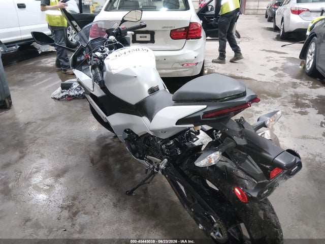 Kawasaki Ex500 H 2025 ML5EXGH17SDA58719 Image 3