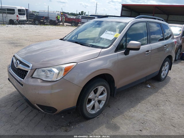 Subaru Forester 2.5i Premium 2015 JF2SJAFCXFH482761 Image 2
