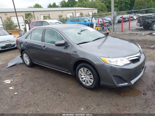 2012 Toyota Camry Hybrid Le მანქანა იყიდება აუქციონზე, vin: 4T1BD1FK9CU026018, აუქციონის ნომერი: 45445054