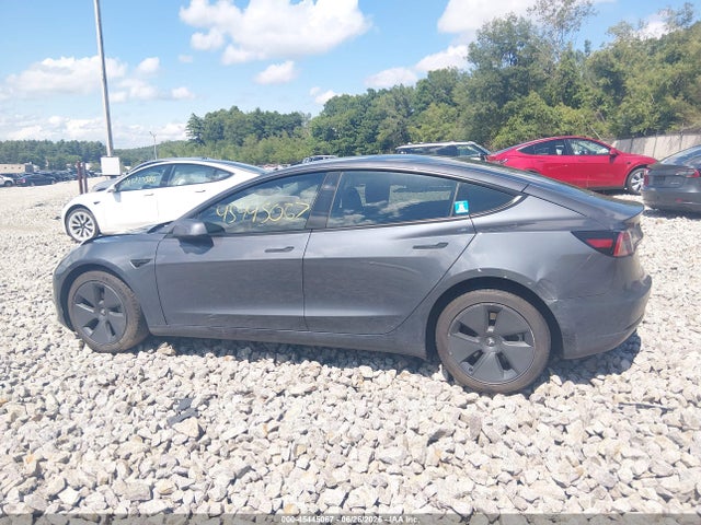 Tesla Model 3 Rear-wheel Drive 2023 5YJ3E1EA3PF580829 Image 12