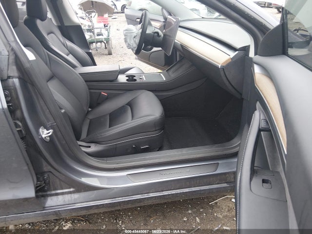 Tesla Model 3 Rear-wheel Drive 2023 5YJ3E1EA3PF580829 Image 5