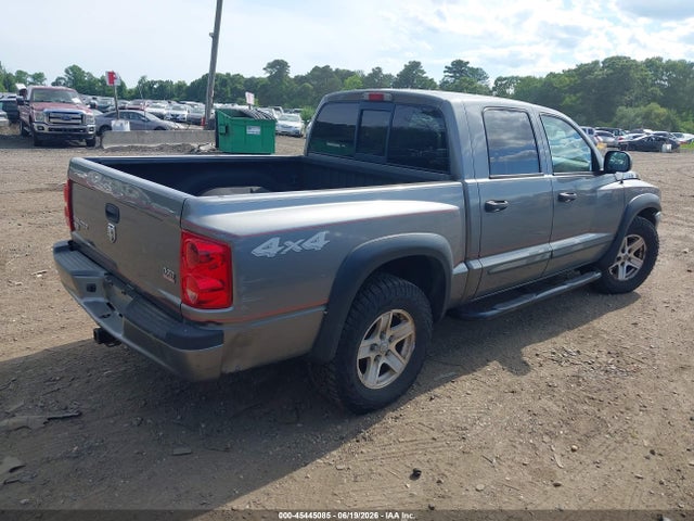 2005 Dodge Dakota Laramie მანქანა იყიდება აუქციონზე, vin: 1D7HW58N85S131631, აუქციონის ნომერი: 45445085