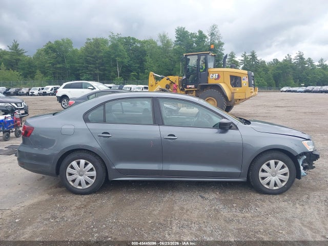 3VW2K7AJ0FM400324 Volkswagen Jetta 2.0l S