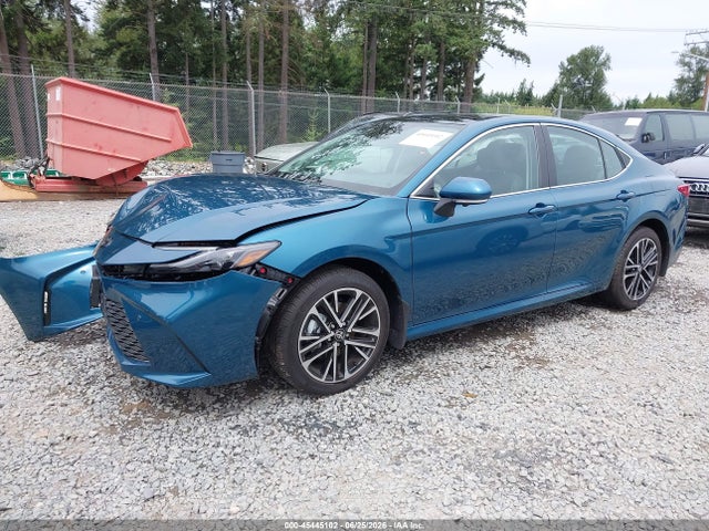 Toyota CAMRY XLE 2026 4T1DBADK2TU554968 Image 2