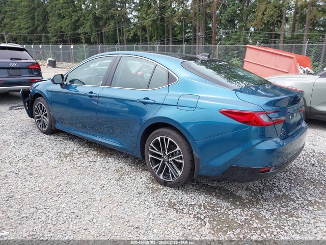 Toyota CAMRY XLE 2026 4T1DBADK2TU554968 Image 3