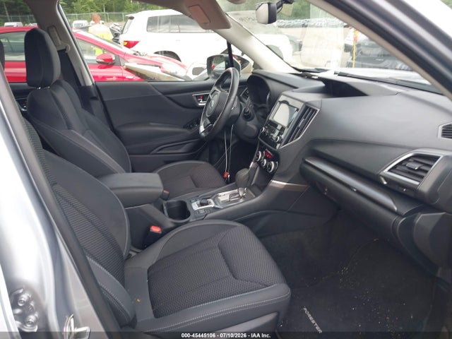 Subaru Forester Premium 2019 JF2SKAGC7KH564937 Image 5