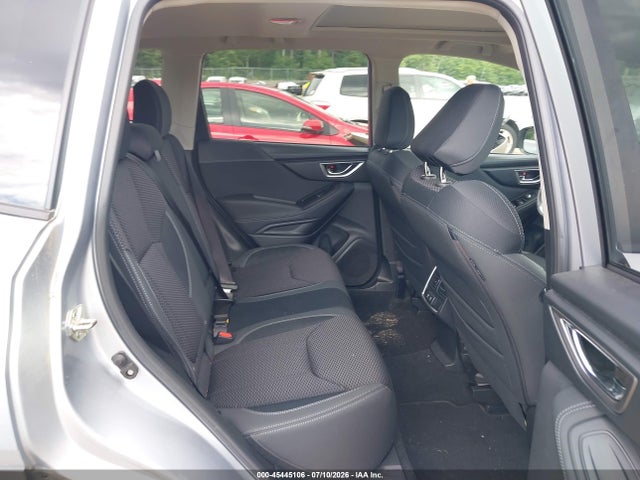Subaru Forester Premium 2019 JF2SKAGC7KH564937 Image 8