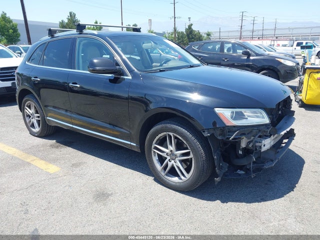 Audi Q5 2.0t Premium 2017 WA1C2AFP8HA070024 main image
