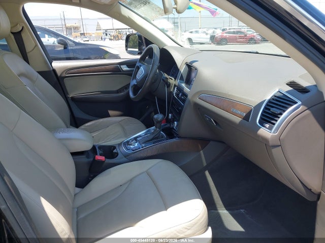 WA1C2AFP8HA070024 Audi Q5 2.0t Premium