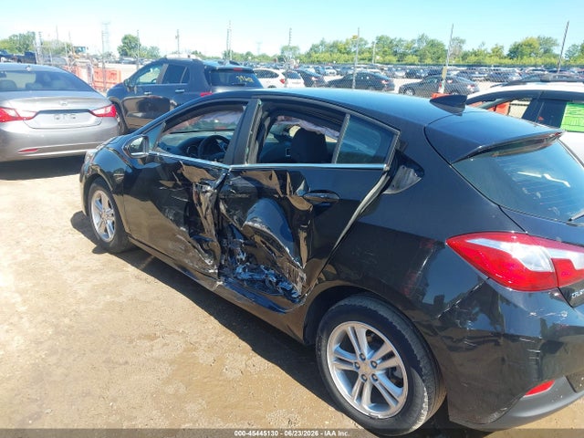 45445130 :رقم المزاد ، 3G1BE6SMXJS630611 vin ، 2018 Chevrolet Cruze Lt Auto مزاد بيع