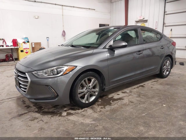 2018 Hyundai Elantra Value Edition მანქანა იყიდება აუქციონზე, vin: 5NPD84LFXJH378705, აუქციონის ნომერი: 45445132