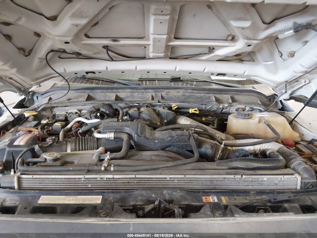 45445141 :رقم المزاد ، 1FD0W5HTXFEA71840 vin ، 2015 Ford F-550 Chassis Lariat/xl/xlt مزاد بيع