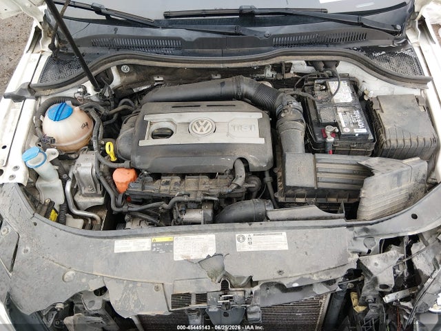 2015 Volkswagen Cc 2.0t R-line მანქანა იყიდება აუქციონზე, vin: WVWBN7AN9FE828346, აუქციონის ნომერი: 45445143