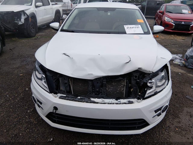 2015 Volkswagen Cc 2.0t R-line მანქანა იყიდება აუქციონზე, vin: WVWBN7AN9FE828346, აუქციონის ნომერი: 45445143