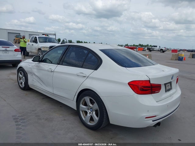 Aukcja sprzedaży 2016 Bmw 328i, vin: WBA8E9G54GNT88337, numer aukcji: 45445157