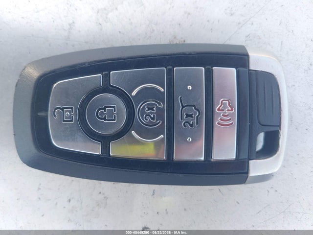 45445250 :رقم المزاد ، 1FMCU0H66LUB70463 vin ، 2020 Ford Escape Sel مزاد بيع
