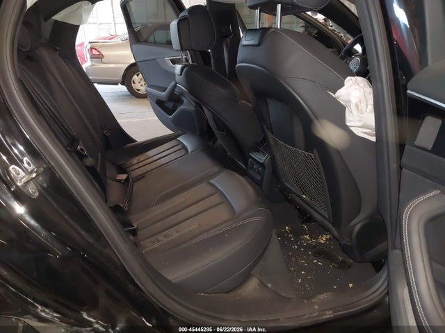 WAUEAAF45NN011831 Audi A4 Premium Plus 45 Tfsi S Line Quattro S Tronic